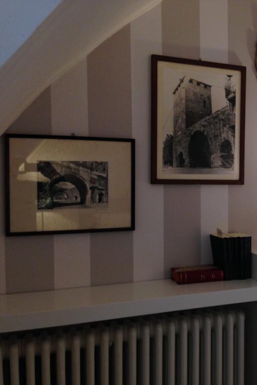 La Finestra Sul Cortile Apartment Aosta Exterior foto